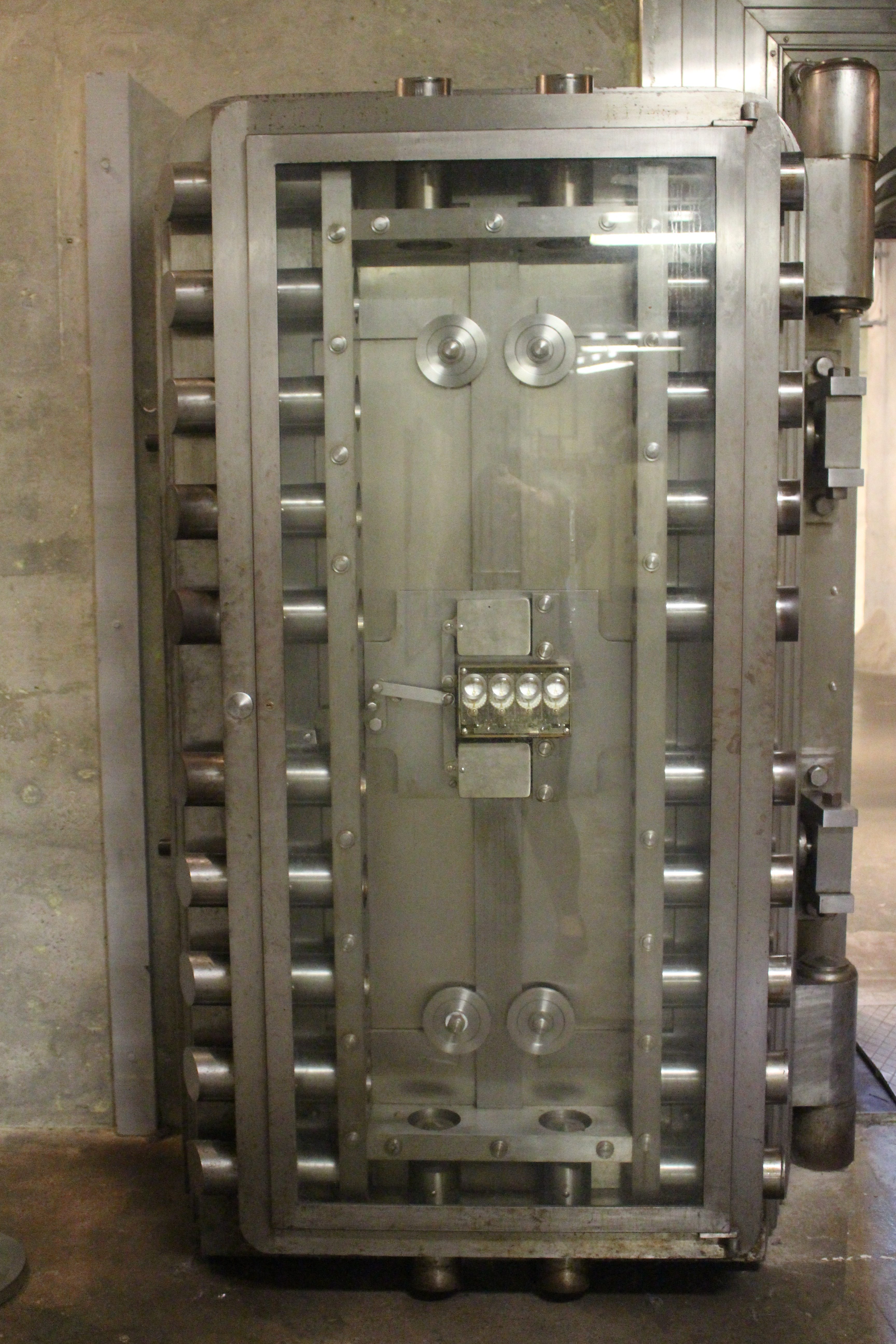 Bank of Canada Vault door
