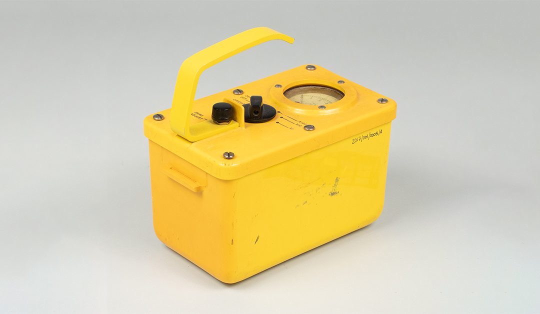 25 Artifacts: Geiger Counter