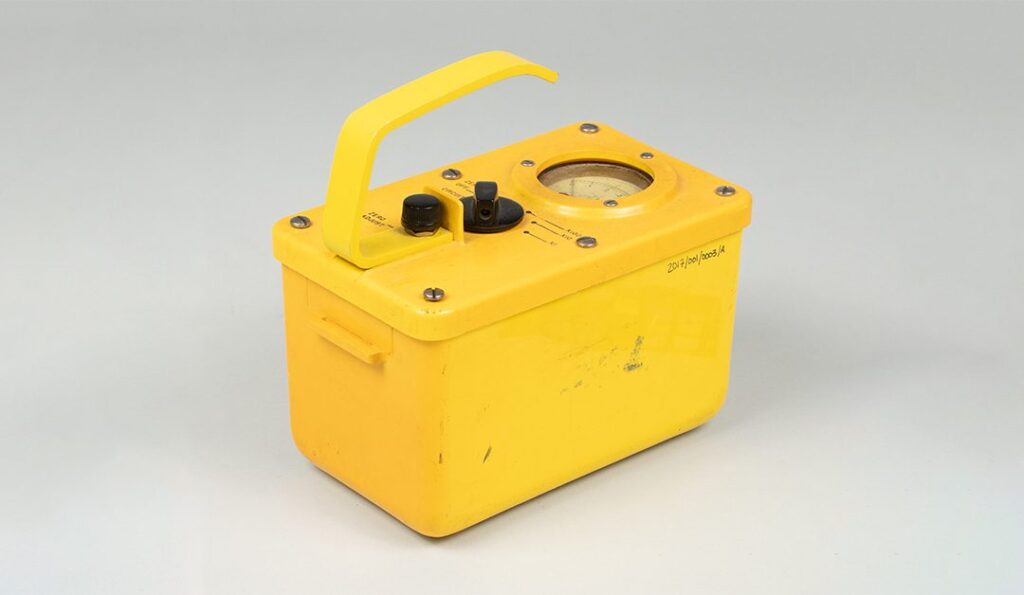 Geiger counter from the Diefenbunker's collections.