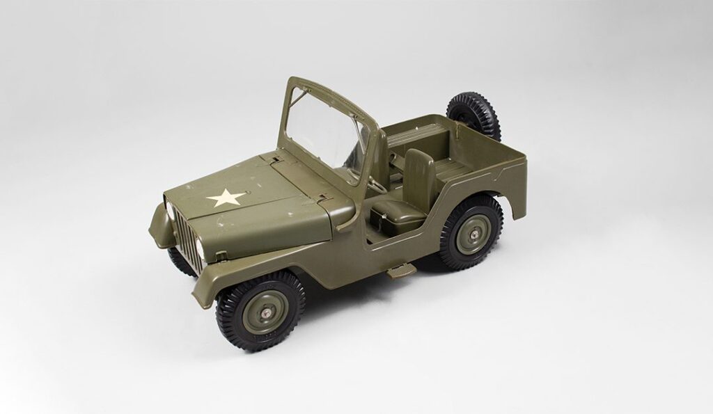 Toy jeep from the Louis Marx & Company in the Diefenbunker's collections.